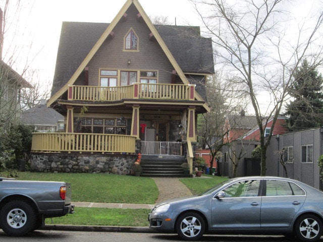 House in Ladd's Addition